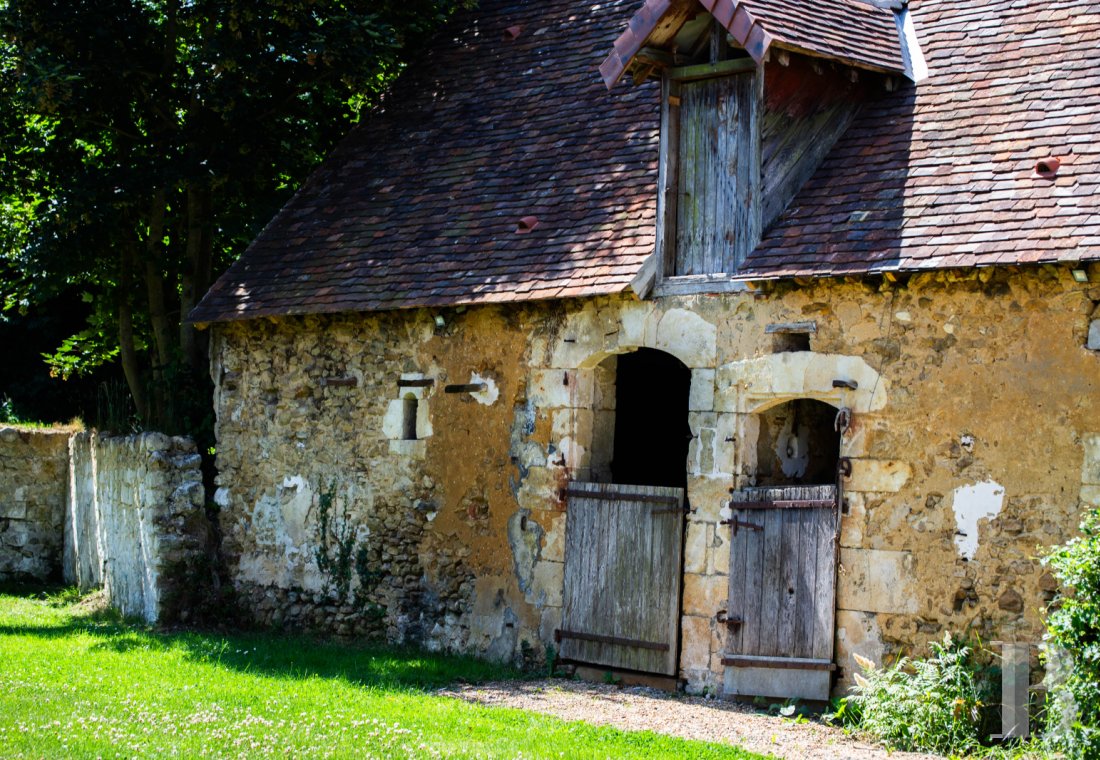 An 18th-century Perche farmhouse converted into a family home in the Orne department, on the border with the Sarthe department - photo  n°5
